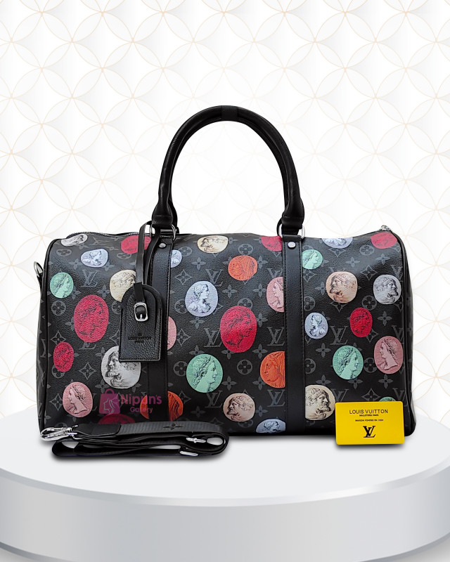 Premium Quality Travel Bag- Black